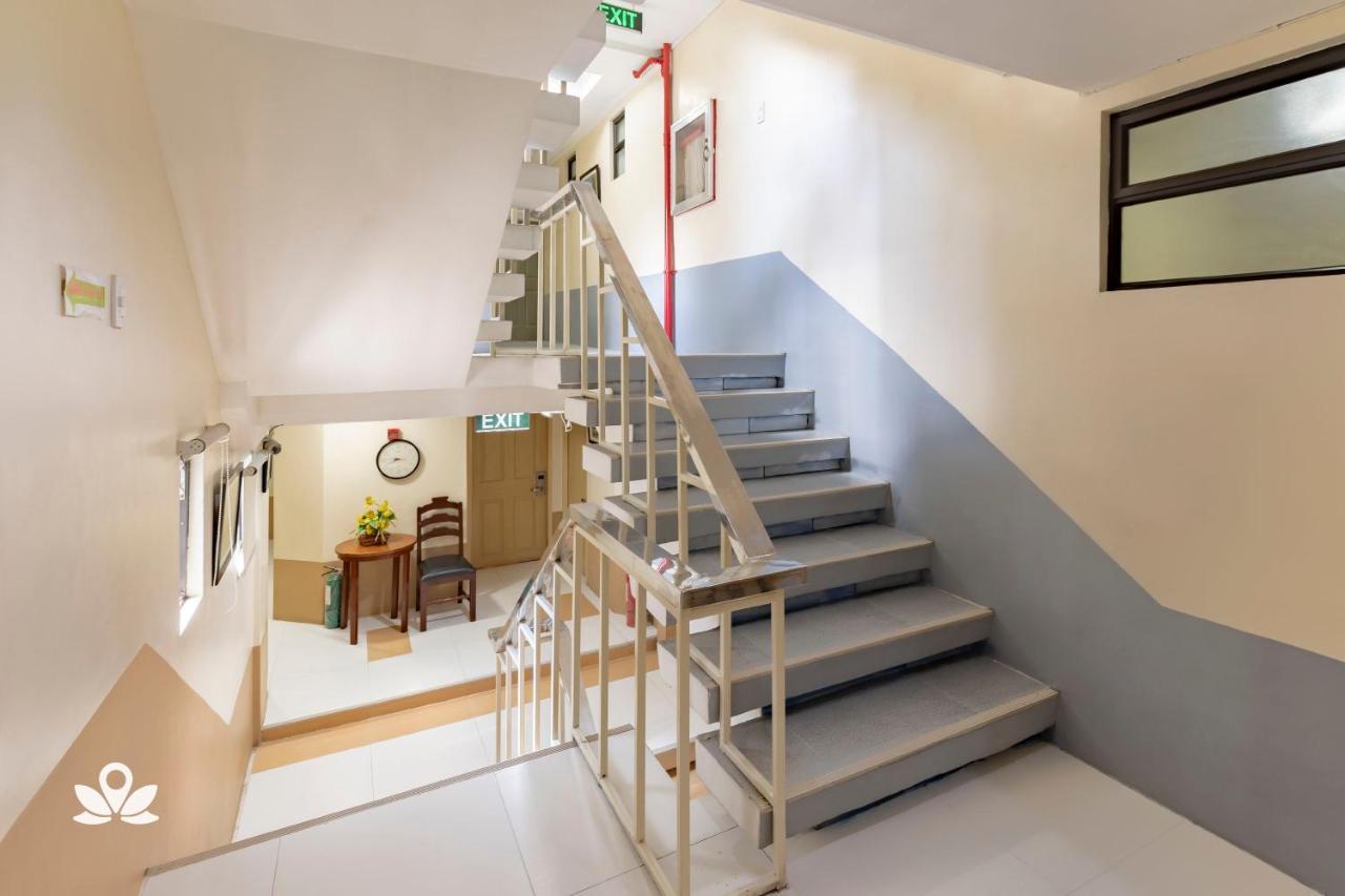Zen Rooms Korner Hotel Qc Quezon City Εξωτερικό φωτογραφία